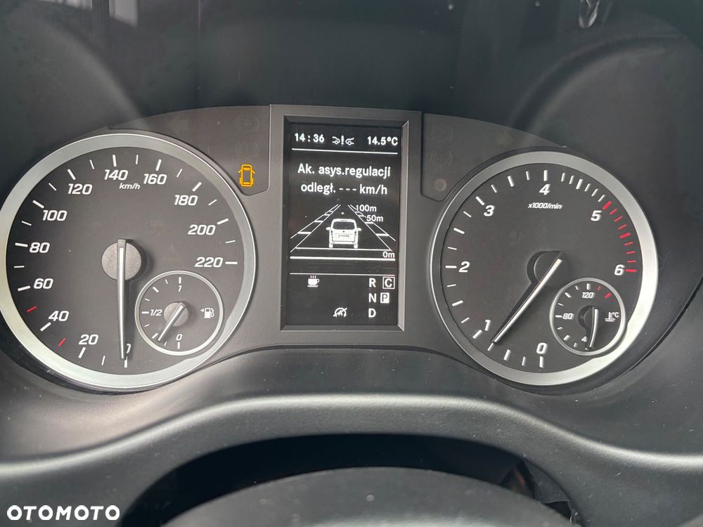 Mercedes-Benz Vito - 24