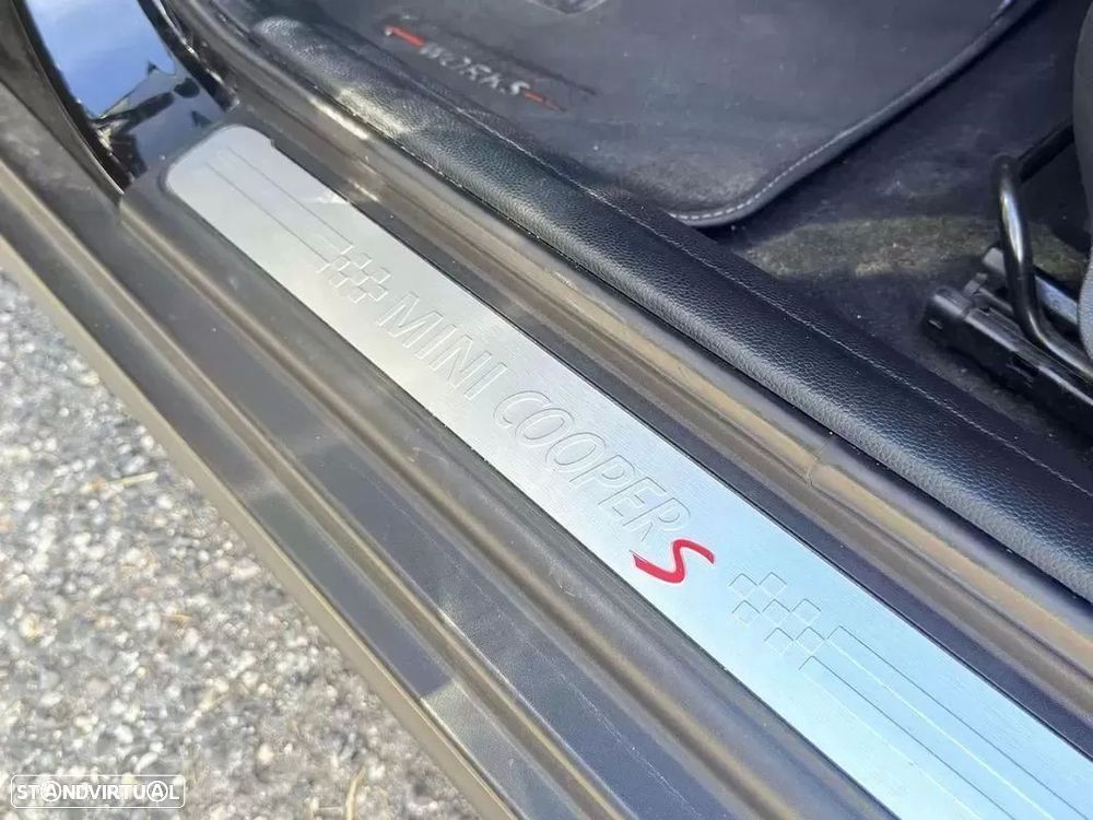 MINI 5 Portas Cooper S Auto Desportiva - 27