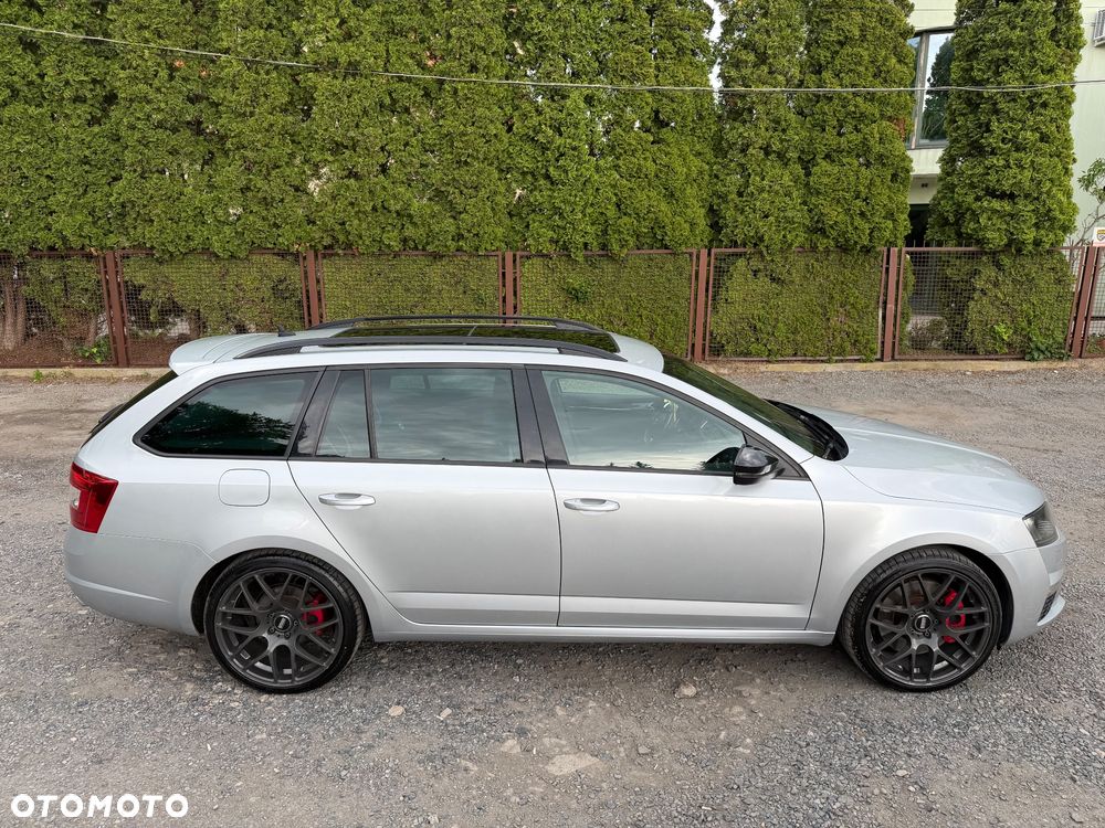 Skoda Octavia 2.0 TDI RS DSG - 13