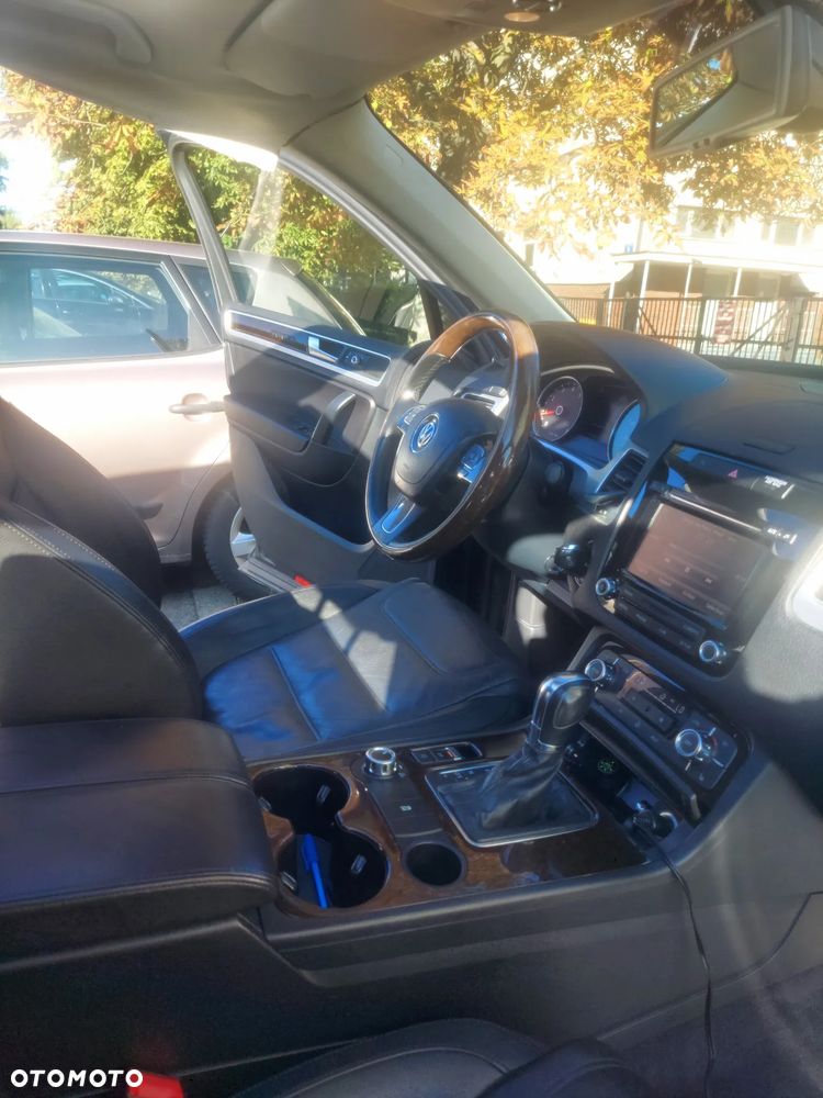 Volkswagen Touareg - 31