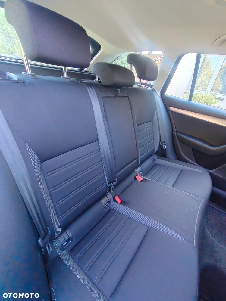 Skoda Octavia 1.6 TDI Ambition - 12