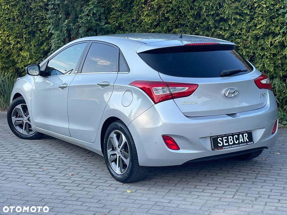 Hyundai i30 1.4 Passion - 3