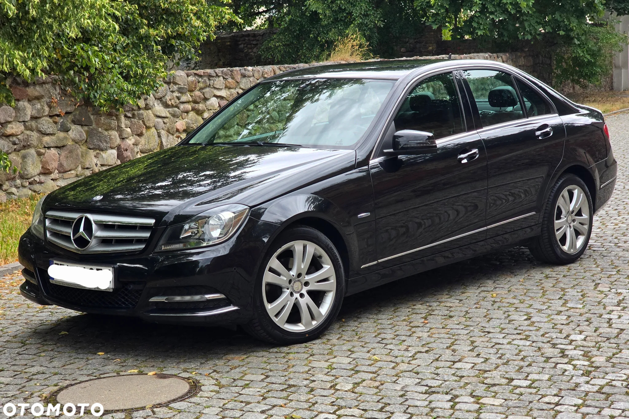 Mercedes-Benz Klasa C 180 BlueEFFICIENCY Avantgarde - 4