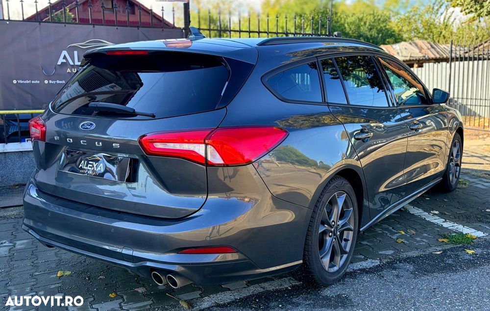 Ford Focus - 3