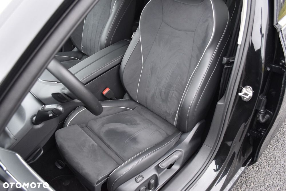 Volkswagen Passat Variant - 29