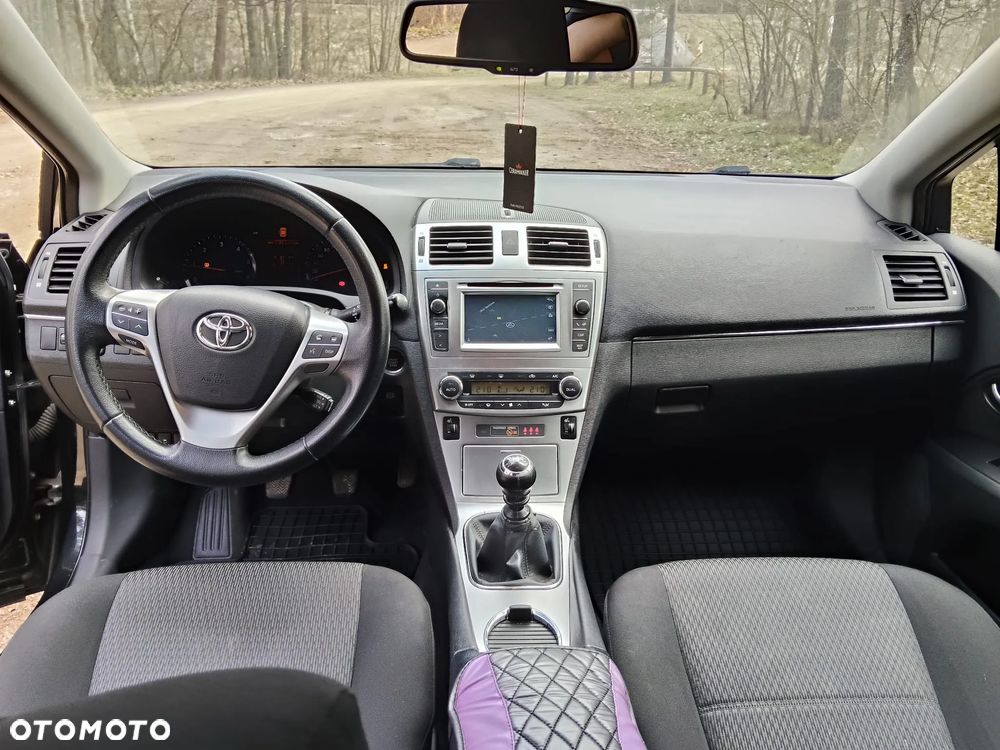 Toyota Avensis 2.0 D-4D Edition - 8