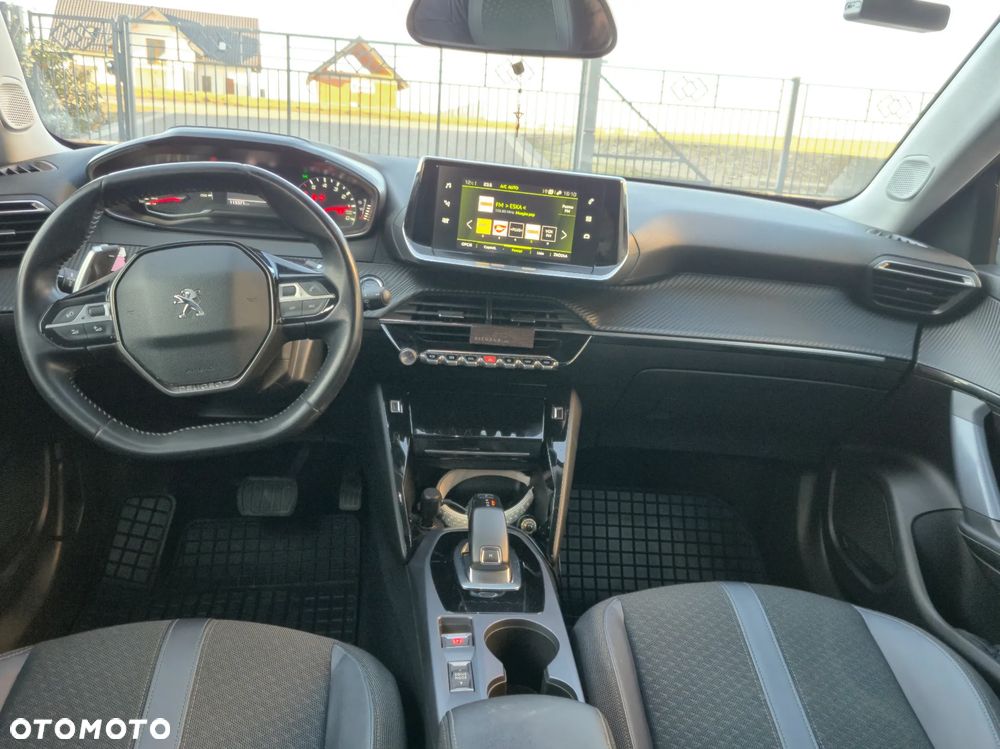 Peugeot 2008 1.5 BlueHDi Allure S&S EAT8 - 8