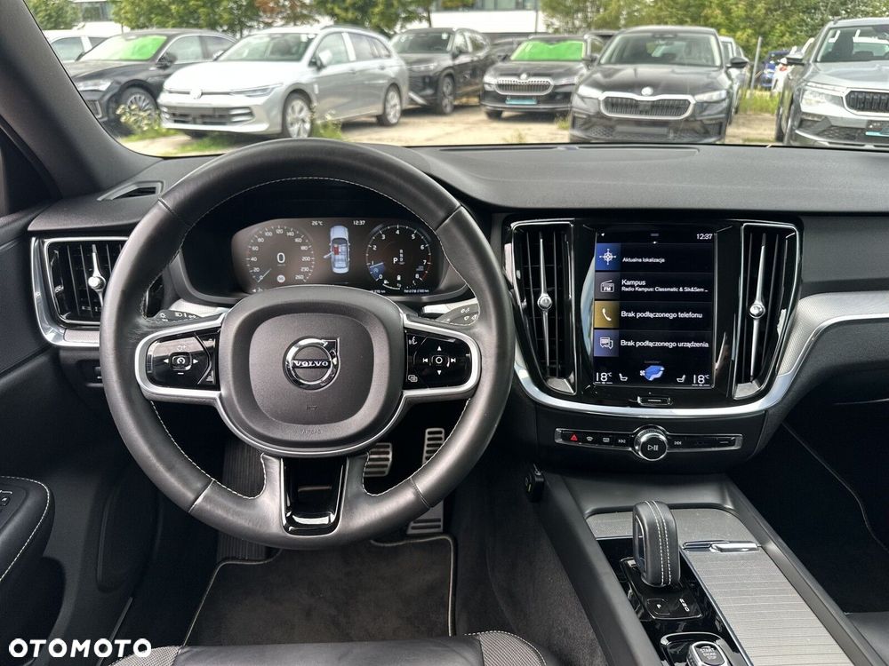 Volvo S60 B4 B R-Design - 15