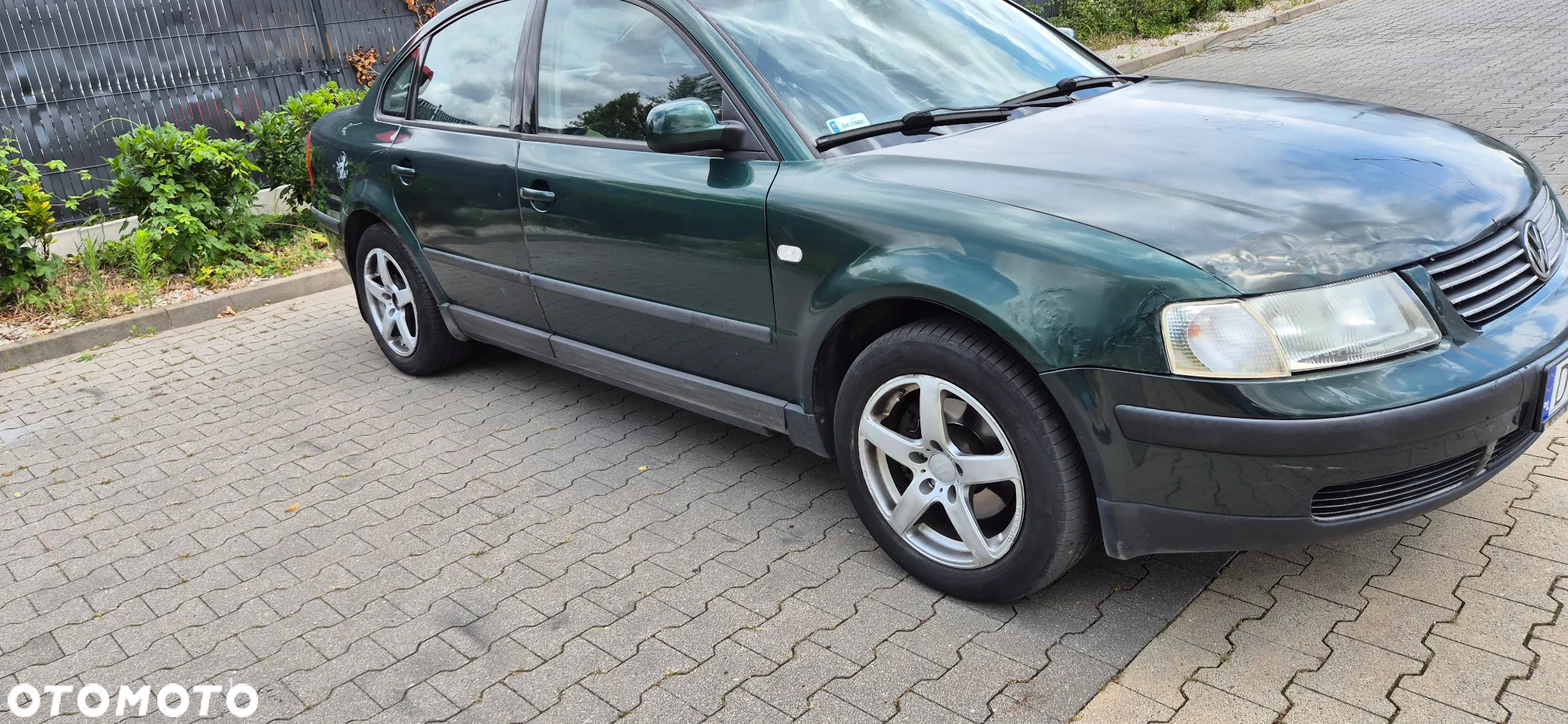 Volkswagen Passat 1.8T - 4