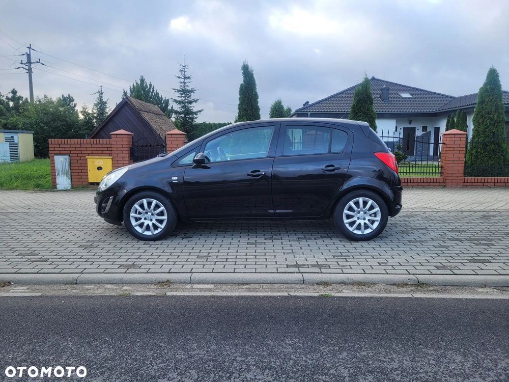 Opel Corsa 1.4 16V Satellite - 1