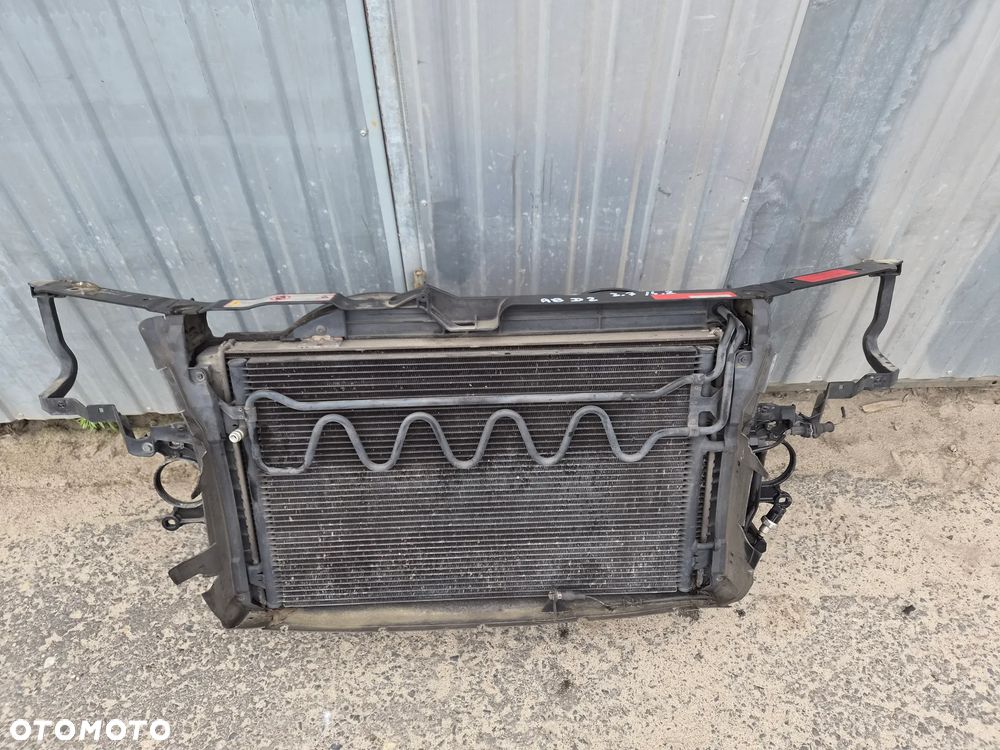 Pas przedni chłodnice wentylator Audi A8 D2 przed liftem 3.7 4.2 V8 - 1
