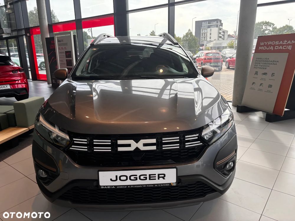 Dacia Jogger 1.6 Full Hybrid 140 Extreme MMT - 2