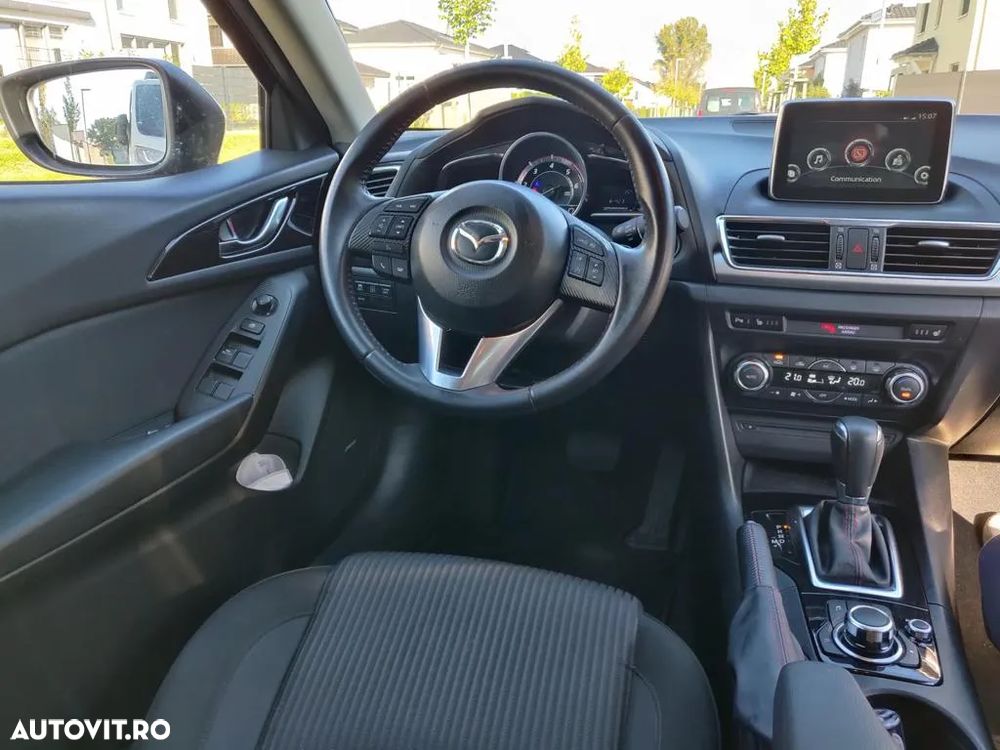 Mazda 3 - 3