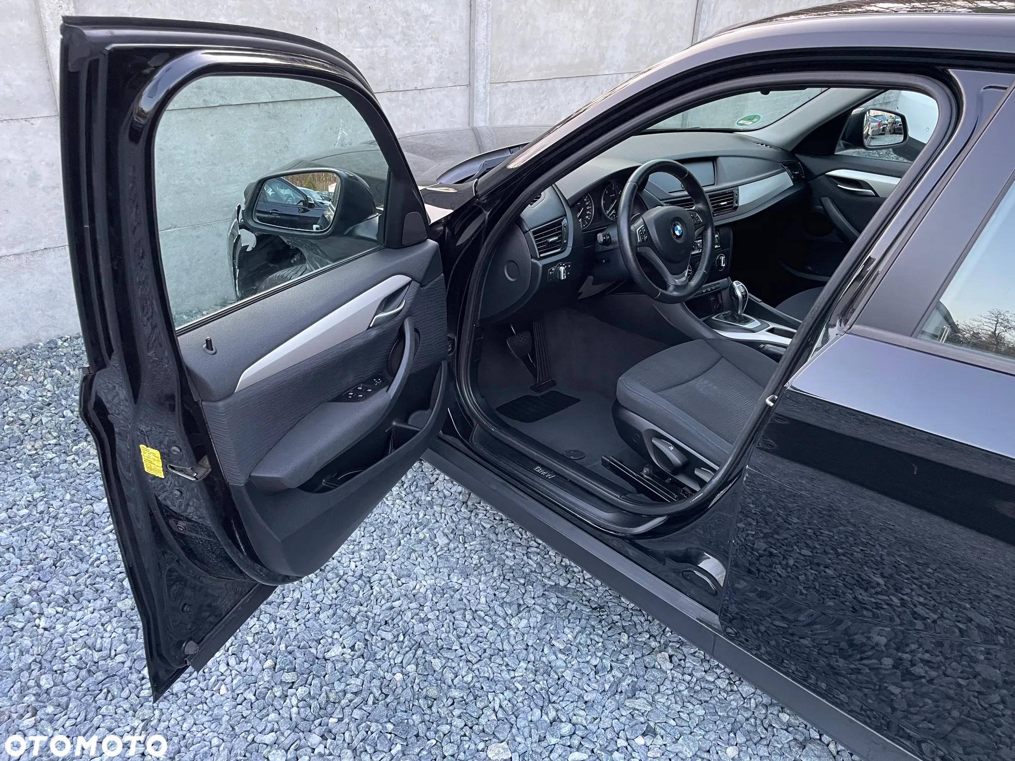 BMW X1 sDrive18d - 12