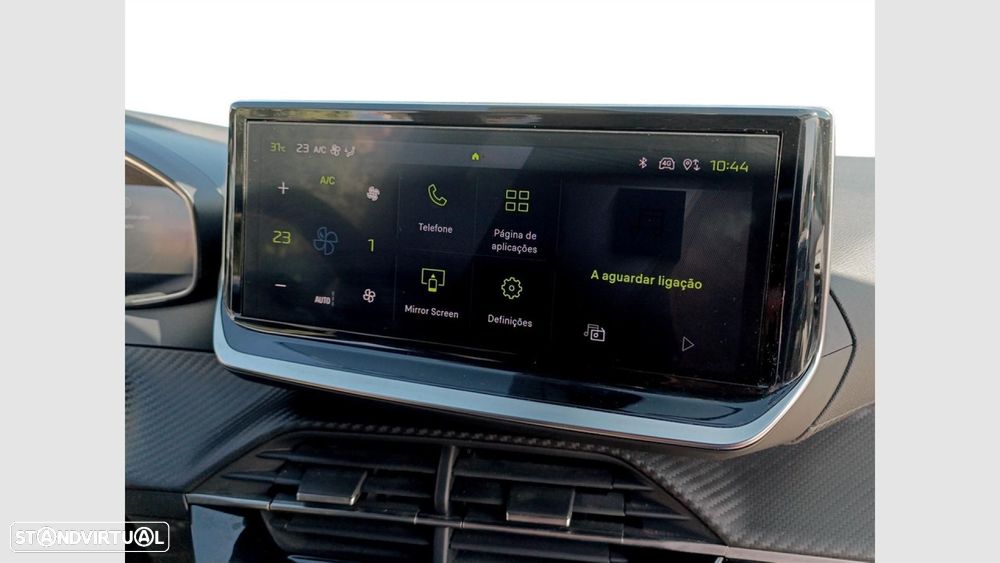 Peugeot 2008 1.2 Hybrid Allure e-DCS6 - 22