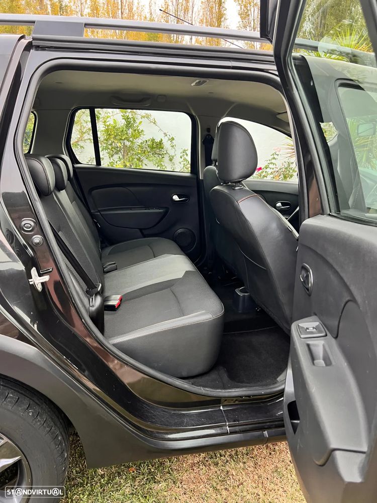 Dacia Logan 0.9 TCe Confort - 11