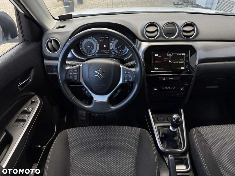 Suzuki Vitara - 21