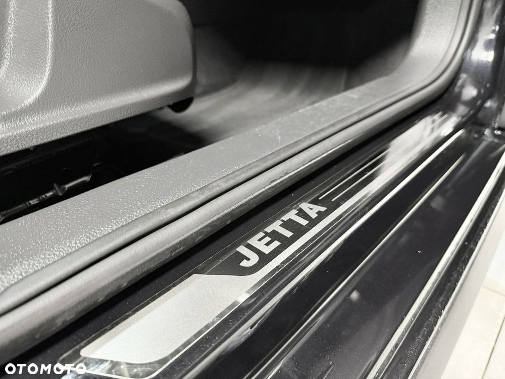 Volkswagen Jetta - 21