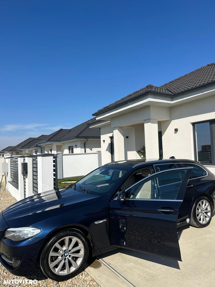BMW Seria 5 525d Aut. - 11