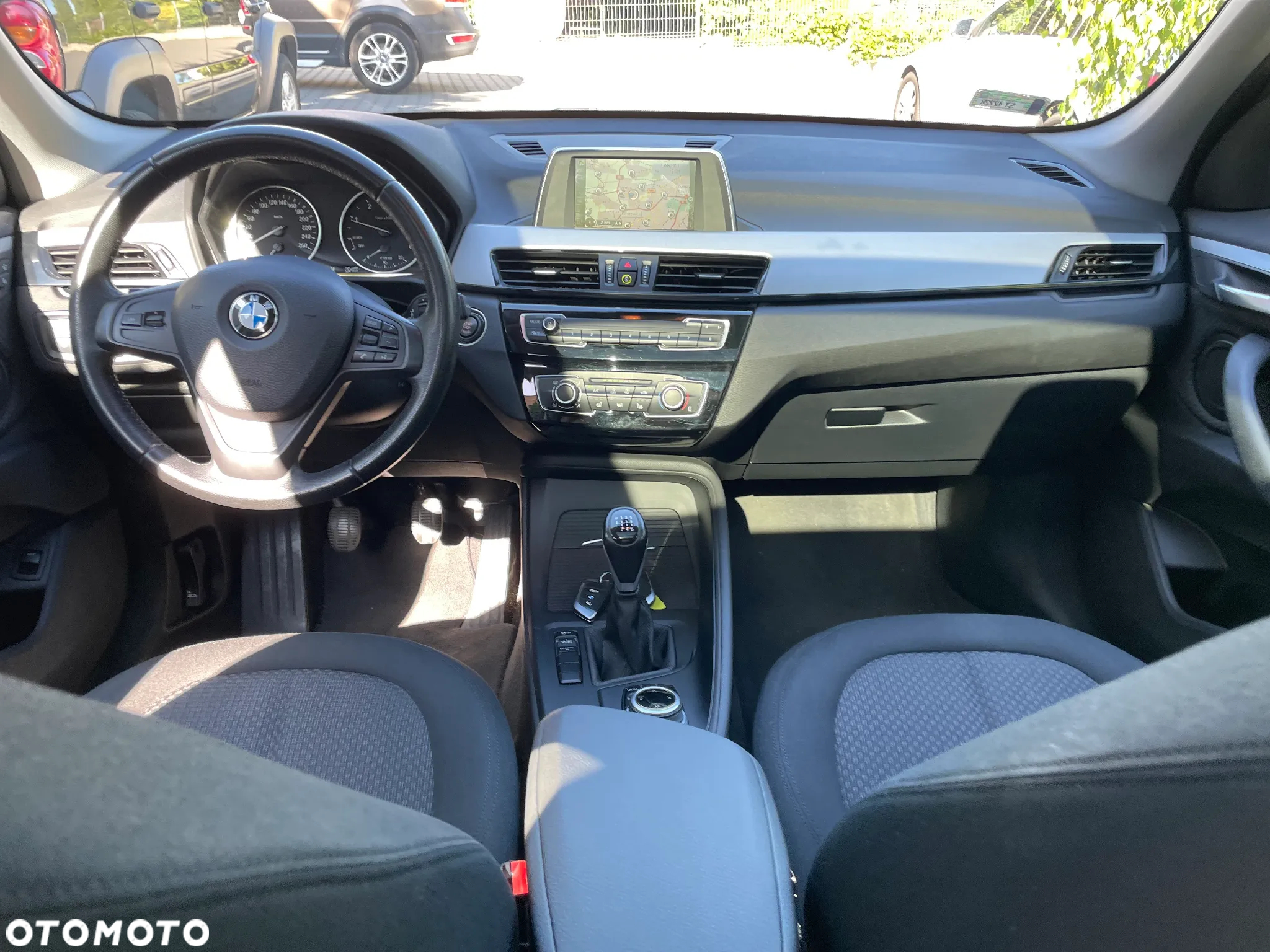 BMW X1 sDrive18d Sport Line - 14