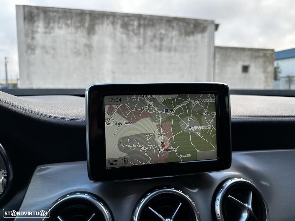 Mercedes-Benz GLA 220 CDI 7G-DCT AMG Line - 31