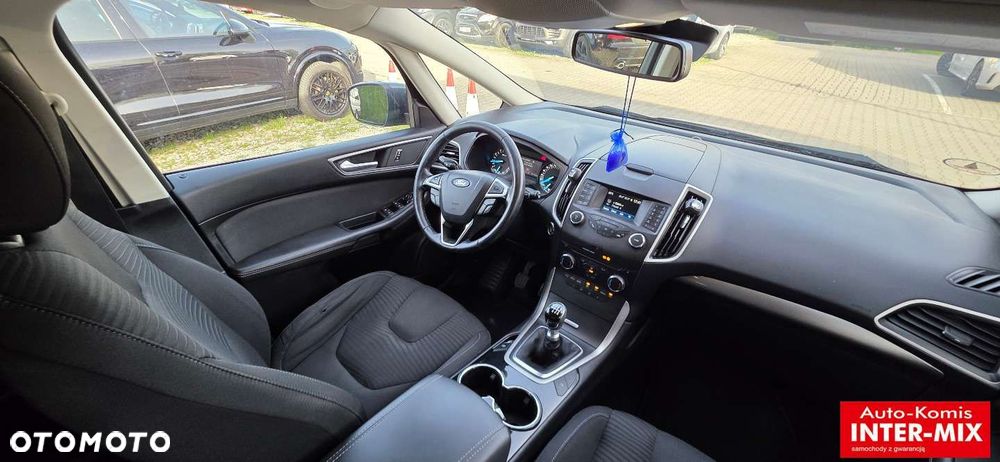 Ford S-Max - 24