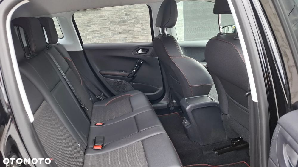 Peugeot 2008 PureTech 130 Stop&Start GT-Line Edition - 34