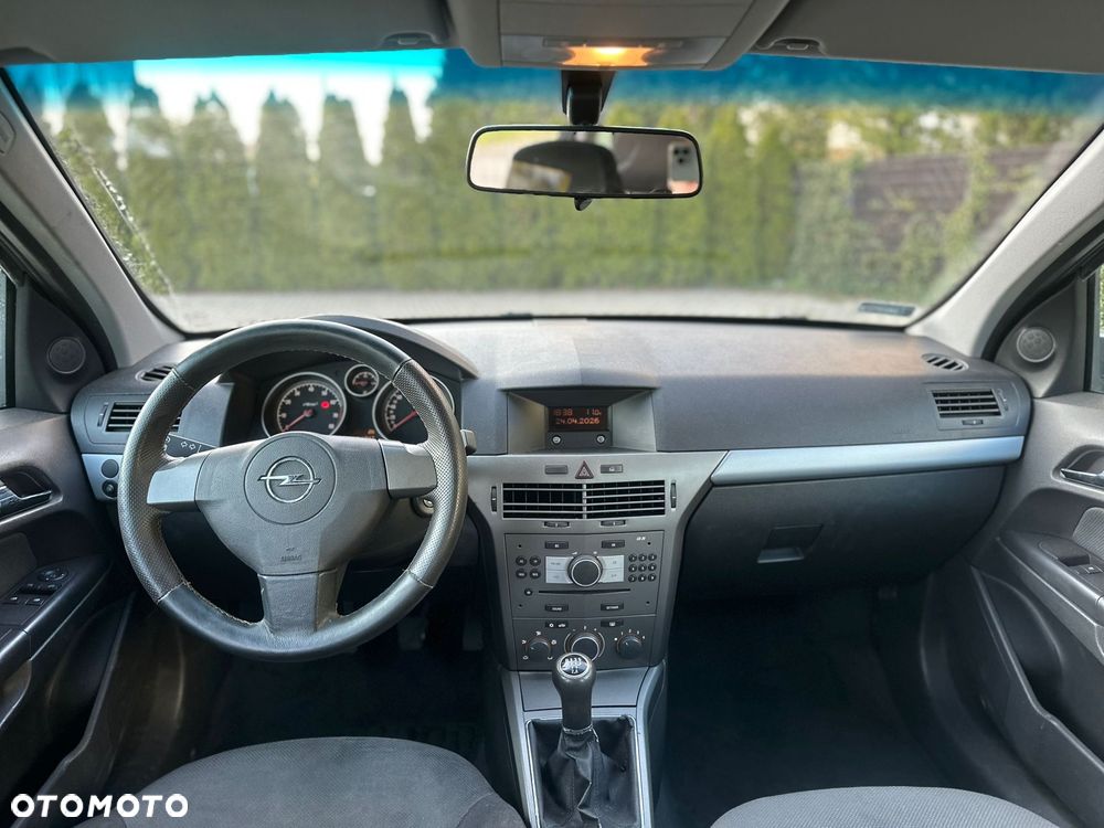 Opel Astra - 10