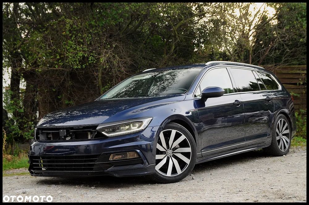 Volkswagen Passat - 13
