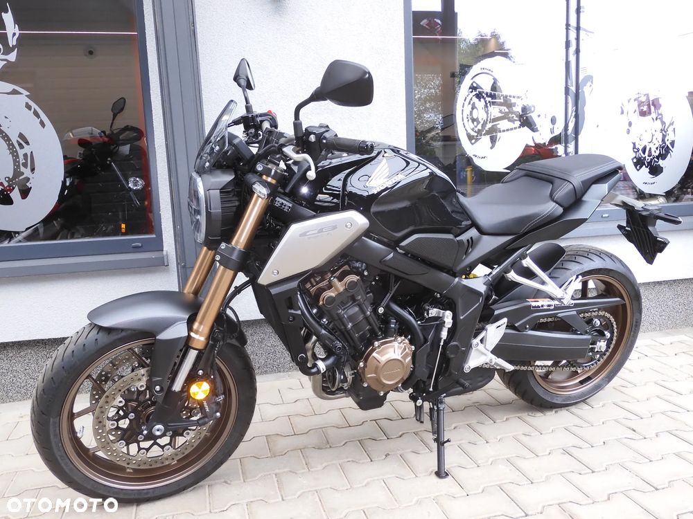 Honda CB - 21
