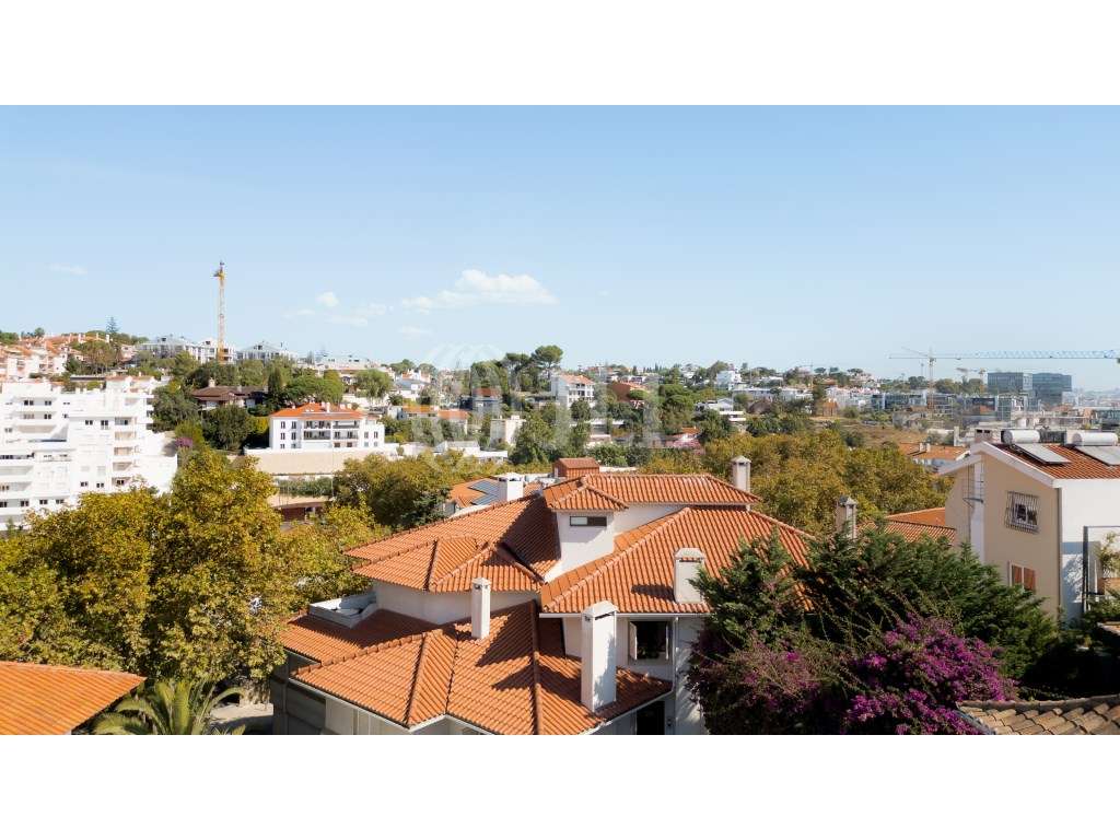 Apartamento T3 com garagem, em condominio, Cascais - Grande imagem: 2/7
