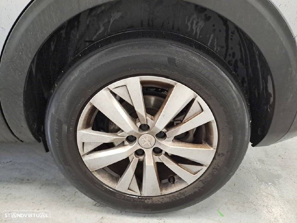 Peugeot 5008 1.5 BlueHDi Active - 11