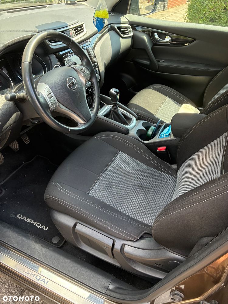 Nissan Qashqai 1.6 DIG-T N-Connecta - 3