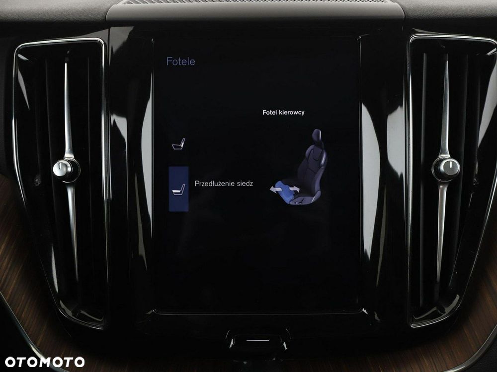 Volvo XC 60 T8 Plug-In Hybrid AWD Inscription Expression - 29