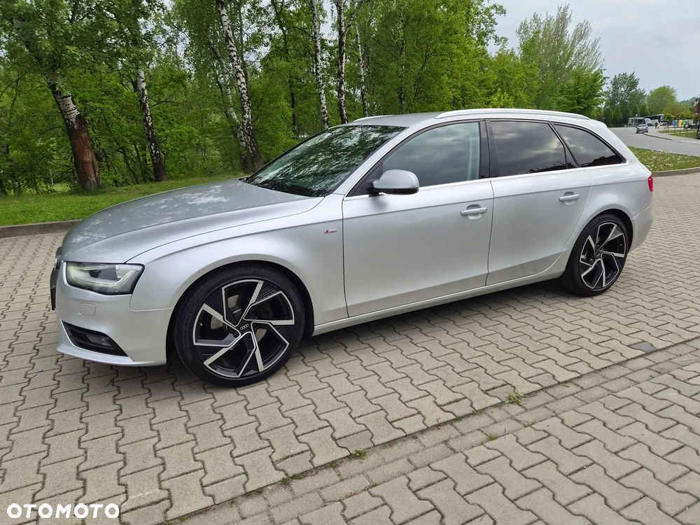 Audi A4 Avant 2.0 TDI DPF S line Sportpaket - 2