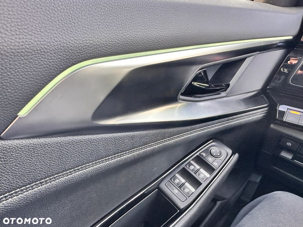 Renault Austral 1.3 TCe mHEV Techno - 17