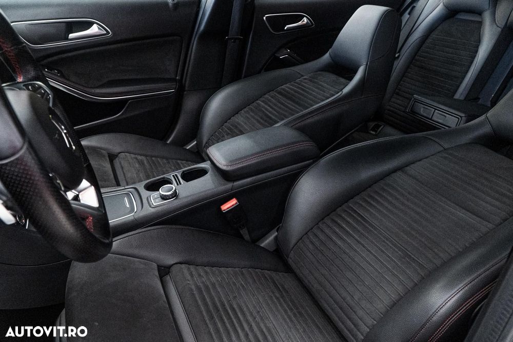 Mercedes-Benz GLA 180 7G-DCT AMG Line - 15