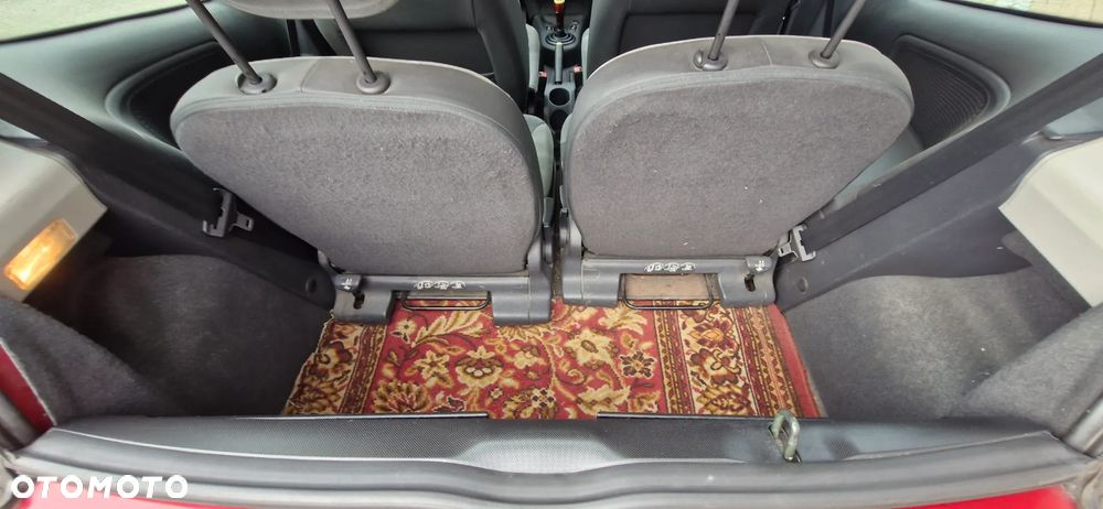 Citroën C2 1.4 HDi X - 9