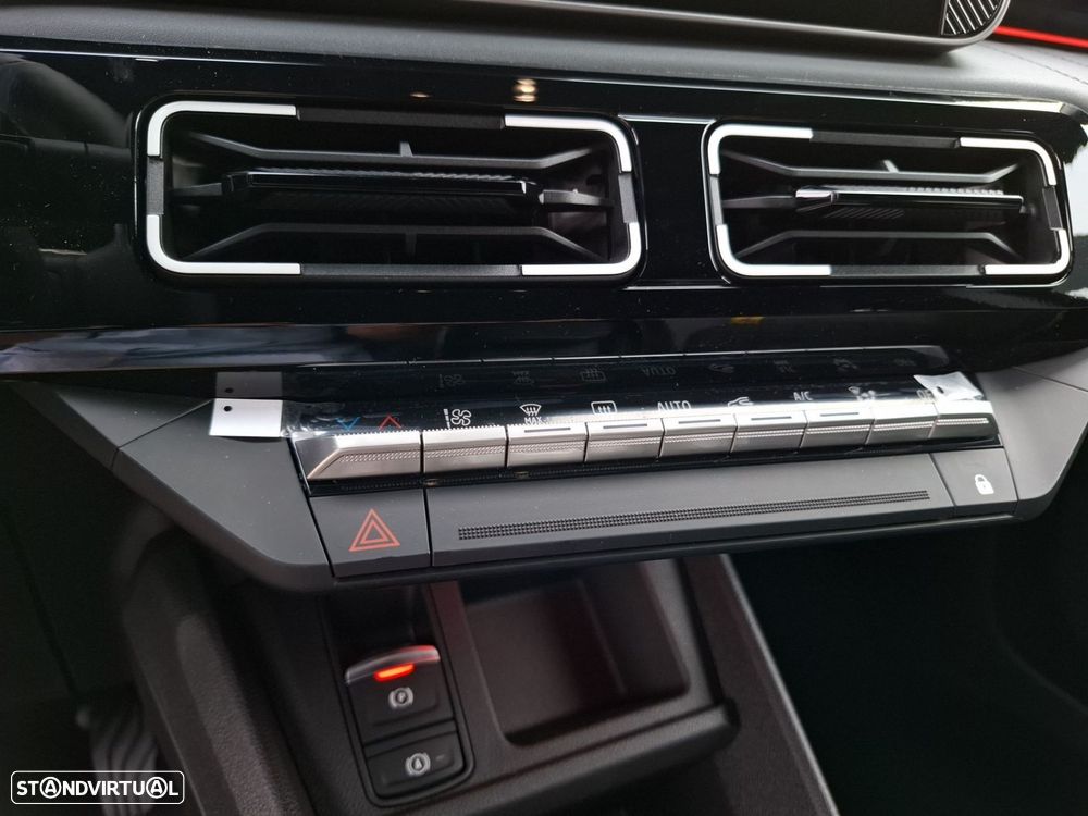 Renault 4 E-Tech 52 kWh Iconic Autonomia Conforto - 22