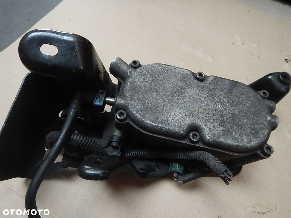 mocowanie obudowa filtra paliwa jeep grand cheroke wk2 3.0crd - 4