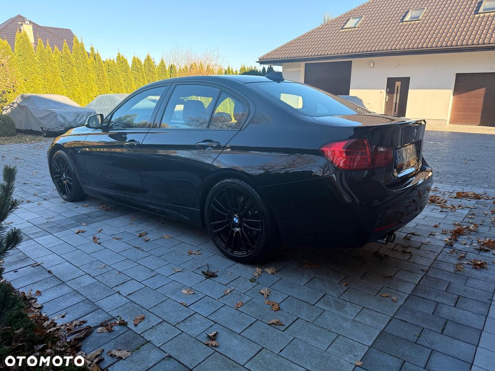 BMW Seria 3 330d M Sport EU6 - 8