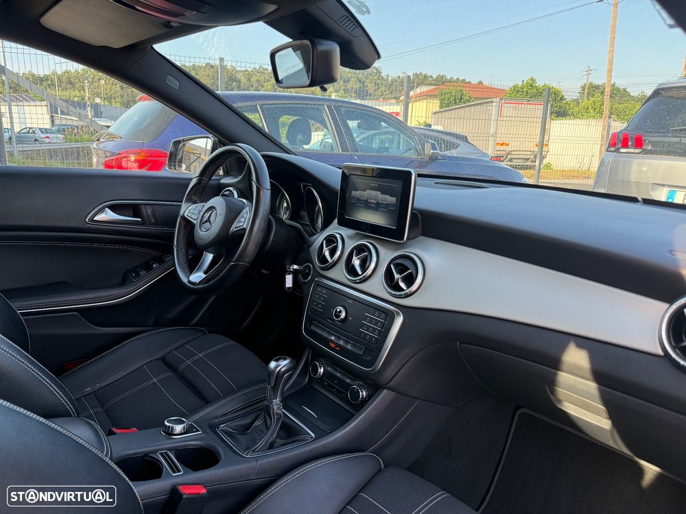 Mercedes-Benz CLA 180 d Shooting Brake Urban - 12