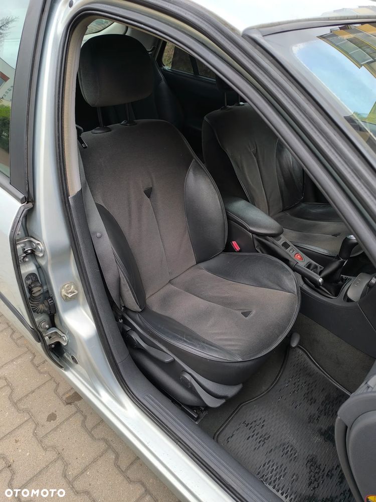 Renault Laguna - 11