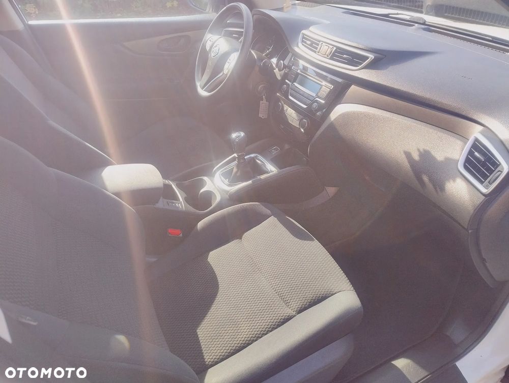 Nissan Qashqai 1.2 DIG-T N-Connecta - 14