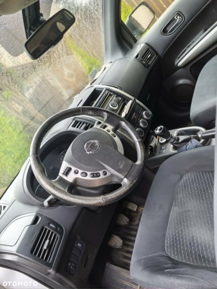 Nissan X-Trail 2.0 dCi SE - 4