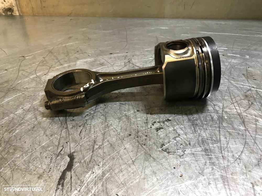 PISTON COM BIELA VOLKSWAGEN TOUAREG / TRANSPORTER 2.5TDI (AXD AXE BAC) - 3