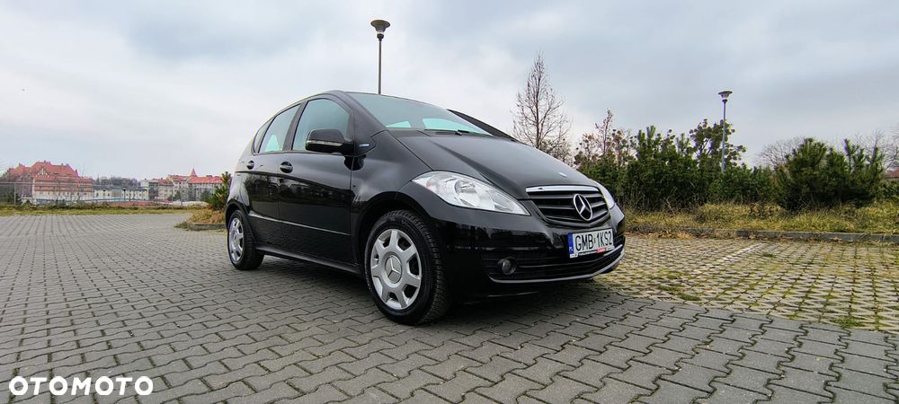 Mercedes-Benz Klasa A 160 BlueEFFICIENCY Special Edition - 1