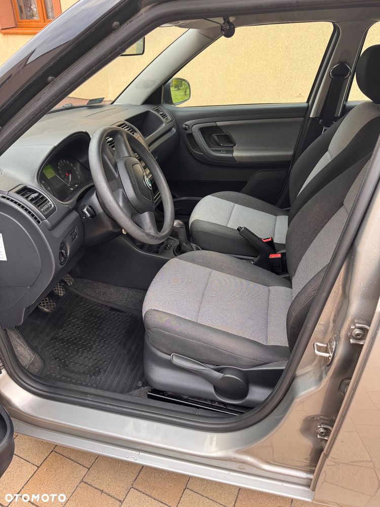 Skoda Fabia 1.2 TSI Active - 6