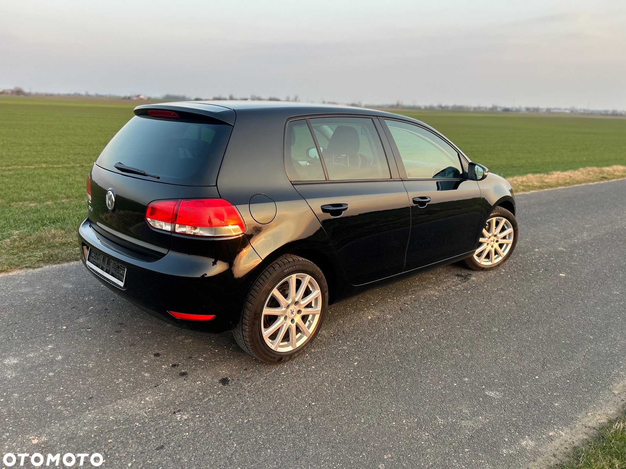 Volkswagen Golf VI 1.4 Comfortline - 6