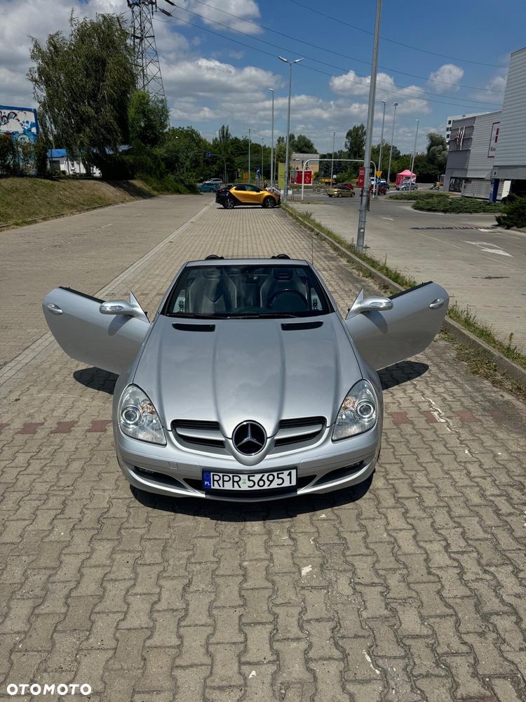 Mercedes-Benz SLK - 4